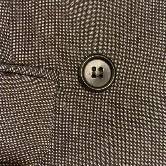 Blazer - Picture 4 of 8